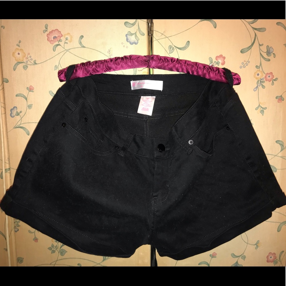 No Boundaries Black Shorts